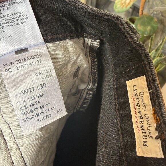 Levi's 501 Curve Women's Jeans 27 x 30 Black NWOT - Picture 5 of 5